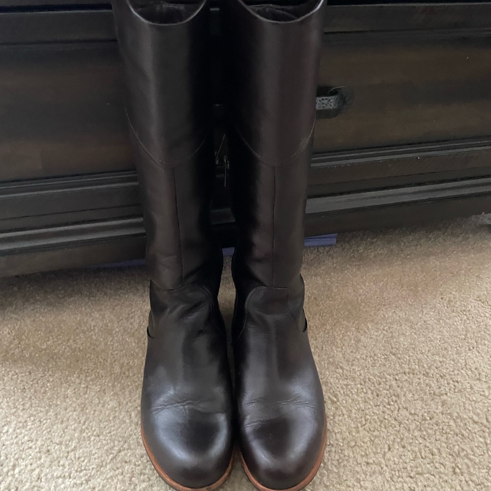 UGG Full-Length Leather Boots, Chocolate color, size 8.